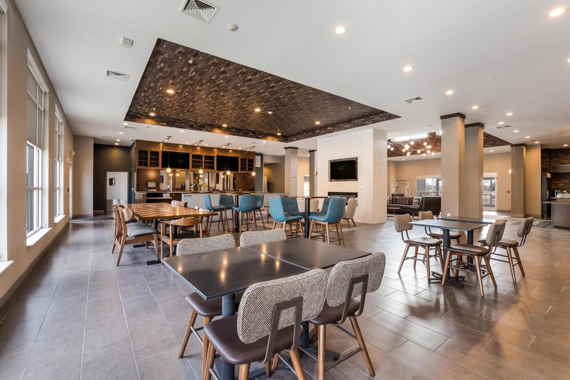 Four Points By Sheraton Elkhart Ngoại thất bức ảnh