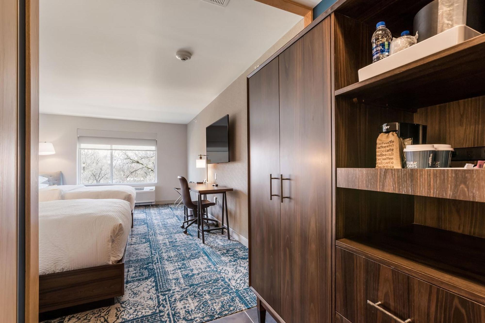 Four Points By Sheraton Elkhart Ngoại thất bức ảnh